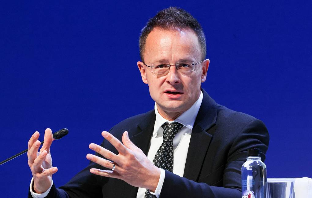 مجارستان: با تحریمهای بیشتر علیه روسیه مخالفیم / مجارستان , روسیه , تحریم , اوکراین , سیارتو