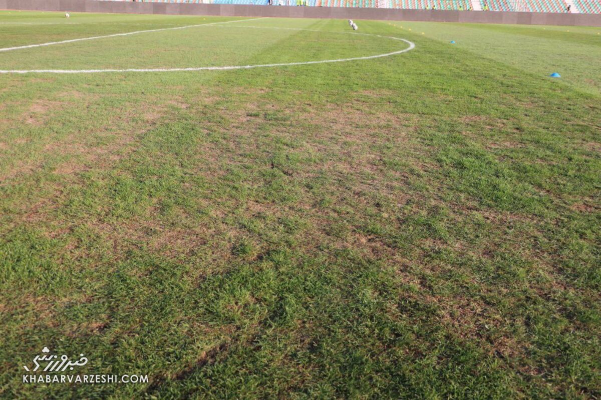 انتقاد ویرا از چمن ورزشگاه شهر قدس؛ استادیومهای ایران داغ دل هواداران فوتبال / پرسپولیس , آلومینیوم اراک , ورزشگاه شهر قدس , اوسمار ویرا , چمن