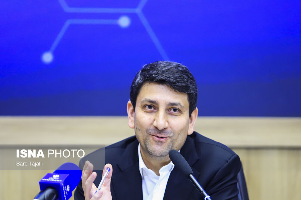 تأکید وزیر ارتباطات بر تبیین دقیق مفاهیم شبکه ملی اطلاعات / شبکه ملی اطلاعات , وزیر ارتباطات , توسعه شبکه , پژوهشگاه ارتباطات , پنجشنبههای نظارتی