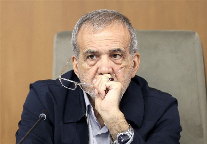 تذکر 38 نماینده به پزشکیان درباره ساماندهی کارکنان دولت / اخبار سیاسی روز , اخبار مجلس