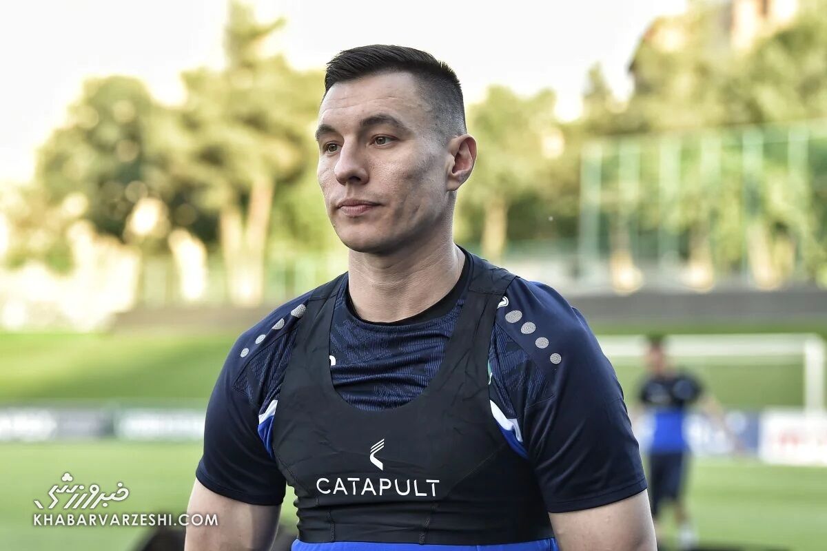 پرسپولیس در مذاکرات جدی برای جذب دو بازیکن ازبک / پرسپولیس , اوسمار ویرا , ایگور سرگیف , خواجهاکبر علیجانوف , نقلوانتقالات