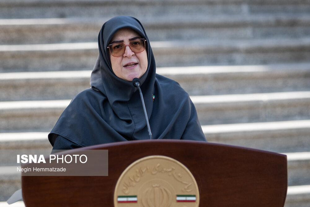 بنزین کارت جایگاه سوخت از ۲۲ آذر ۵۰۰۰ تومان میشود / بنزین , کارت سوخت , افزایش قیمت , سهمیه بنزین , نرخ بنزین