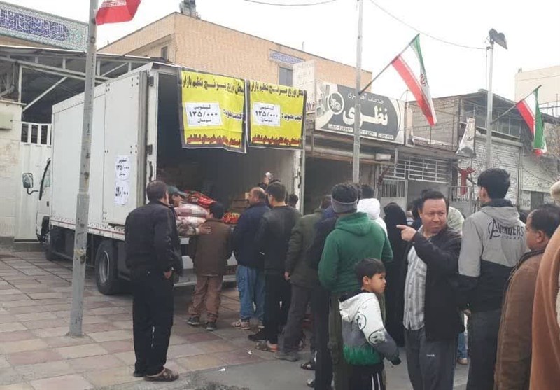 توزیع سیار 130 تن برنج و 105 تن مرغ منجمد در اسلامشهر / اخبار استان تهران - اخبار استانها
