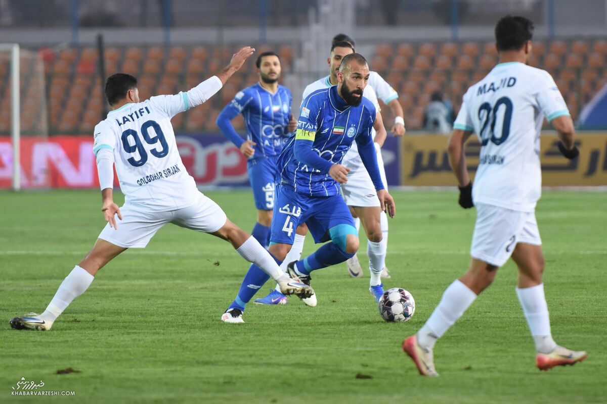 واکنش تند پیشکسوت استقلال به عملکرد دفاعی در برابر گل گهر / استقلال , گل گهر , محمد نوری , روزبه چشمی , لیگ برتر