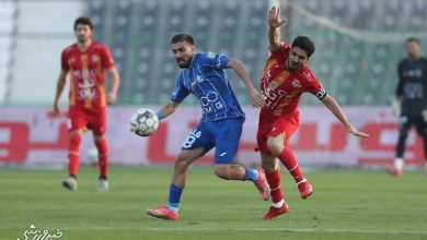 ادامه دوری مهران احمدی از استقلال و واکنش هواداران به ابهامات وضعیت ستاره خط میانی / مهران احمدی , استقلال , مصدومیت , فوتبال ایران , هواداران استقلال