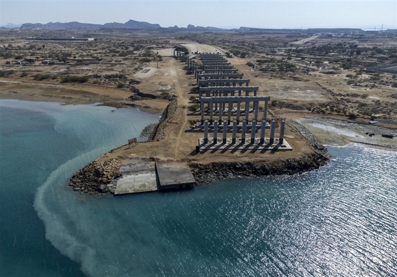 گلایه از طولانیشدن ساخت پل خلیج فارس قشم / اخبار جزایر خلیج فارس - اخبار استانها