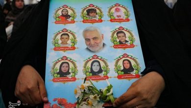 «دو تا هستند...» روایت بغضی که در مصلی شکست / اخبار کرمان - اخبار استانها