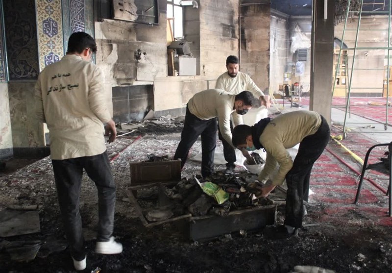 روایتی از شب سیاه مسجد مهدویه کرج/اعتراض یا هتک حرمت؟ / اخبار البرز - اخبار استانها