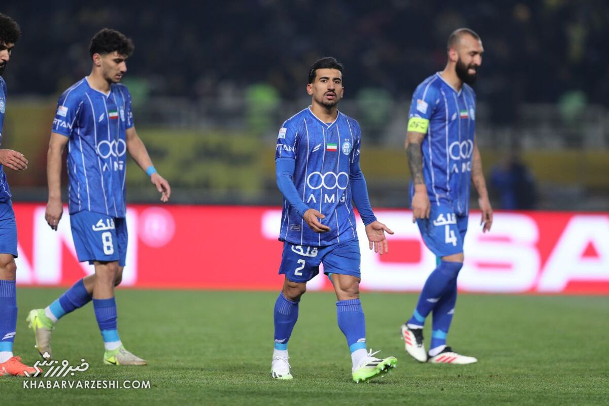 صالح حردانی به دلیل محرومیت از دیدار استقلال مقابل تراکتور غایب میشود / صالح حردانی , استقلال , تراکتور , لیگ برتر , محرومیت