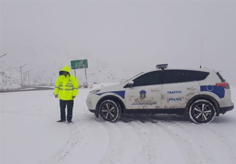 بارش برف در محورهای مواصلاتی استان همدان/هشدار به رانندگان / اخبار همدان - اخبار استانها