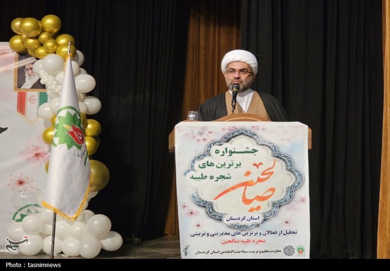 مقابله با جنگ ترکیبی دشمن نیازمند هوشیاری است/جهاد تبیین ضروری است / اخبار کردستان - اخبار استانها