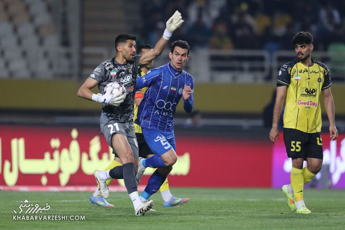 شکست سپاهان مقابل استقلال و تداوم ناکامیهای سیدحسین حسینی برابر تیم سابق / سپاهان , استقلال , سیدحسین حسینی , لیگ برتر , فوتبال ایران