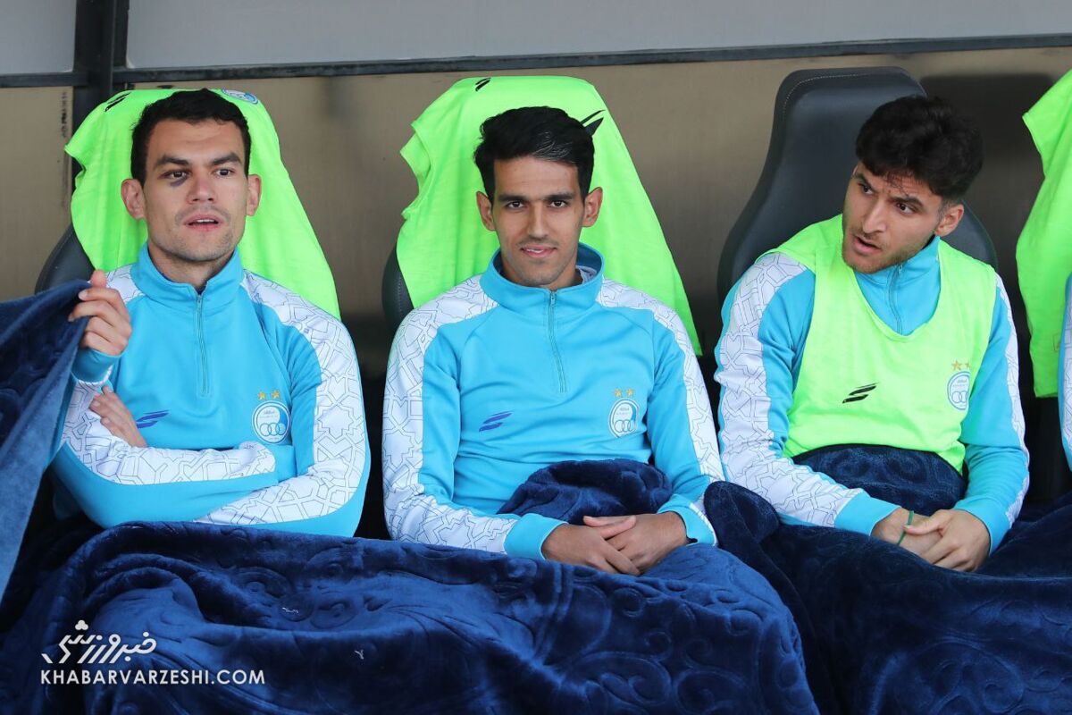 محمدحسین اسلامی در آستانه بازی با سپاهان از ترکیب اصلی استقلال کنار گذاشته شد / استقلال , محمدحسین اسلامی , سپاهان , لیگ برتر , ساپینتو