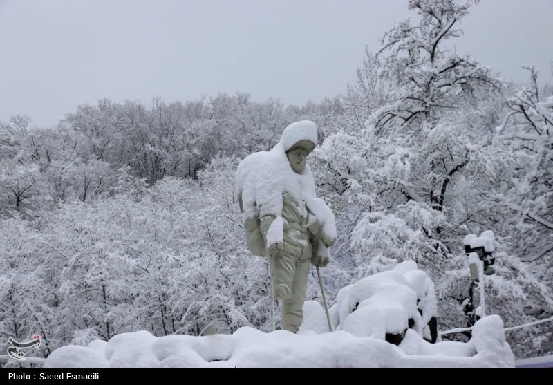 ضیافت برف در قلب کویر/ از شکرانه کشاورزان تا انسداد جادهها / اخبار خراسان جنوبی - اخبار استانها