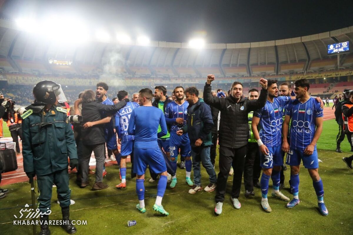 تصاویر اختصاصی از تمرینات استقلال پیش از دیدار با سپاهان منتشر شد / استقلال تهران , سپاهان اصفهان , لیگ برتر فوتبال , تمرینات تیمهای فوتبال , فوتبال ایران