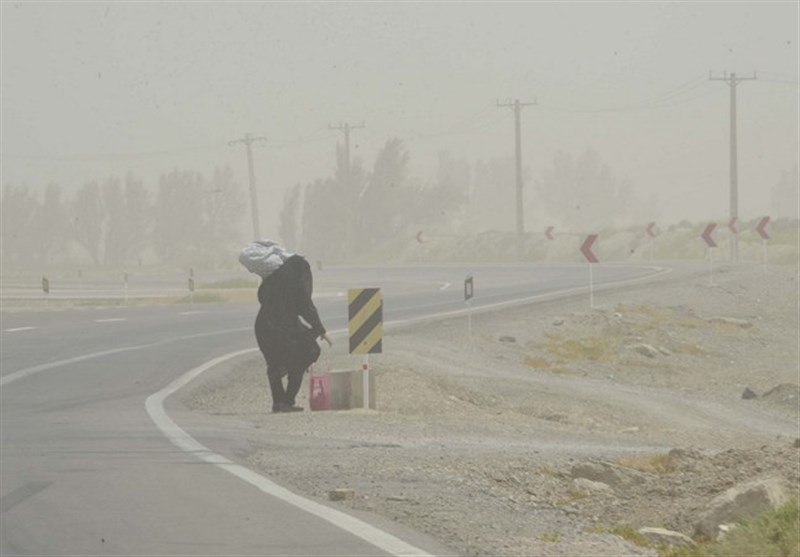 سرعت طوفان گردوخاک سیستان و بلوچستان از مرز 100 کیلومتر گذشت / اخبار سیستان و بلوچستان - اخبار استانها
