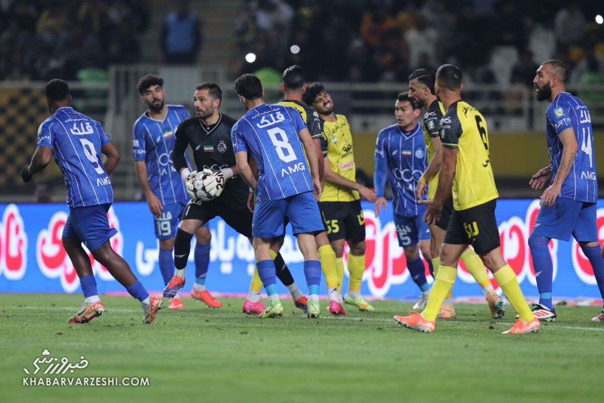 تعطیلی تمرینات استقلال پس از پیروزی ارزشمند مقابل سپاهان / استقلال , لیگ برتر فوتبال , سپاهان , ریکاردو ساپینتو , جام حذفی