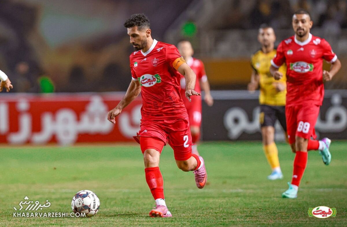 بازگشت امید عالیشاه به ترکیب اصلی پرسپولیس در بازی حساس مقابل فولاد / پرسپولیس , امید عالیشاه , لیگ برتر , فولاد , ترکیب تیم