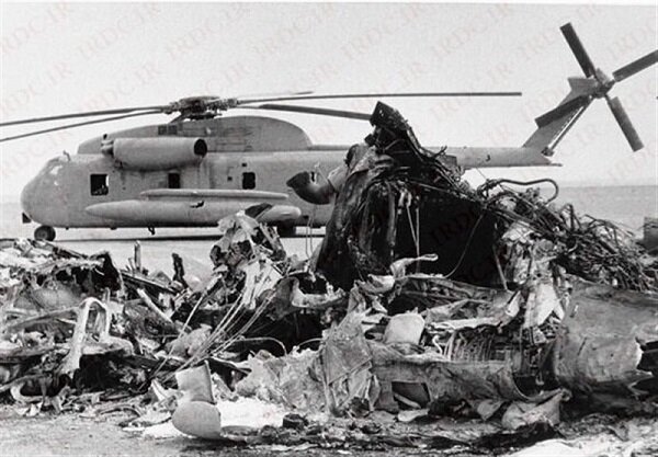 فارین افرز: ریسک شکست مداخله نظامی در ایران برای ترامپ بسیار بالاست / یک نشریه آمریکایی با اشاره به شکست نیروهای این کشور در طبس در دوره «جیمی کارتر» نوشت که ریسک شکست مداخله نظامی در ایران برای ترامپ هم بسیار بالاست.