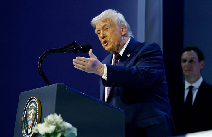 نیوزویک: احتمال عزل ترامپ قوت گرفته است