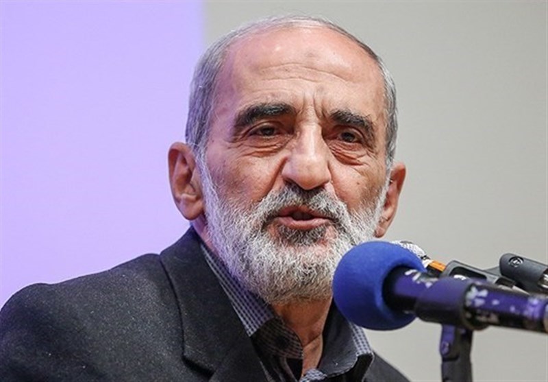 تقابل ایران و آمریکا با مذاکره حل نمیشود / اخبار قم - اخبار استانها