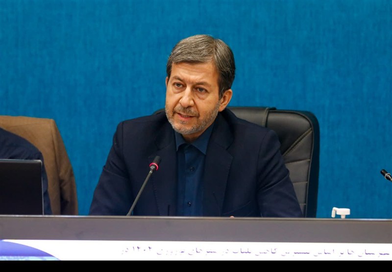 انتقاد استاندار اصفهان از مدیران پروازی غیربومی در پالایشگاه / اخبار اصفهان - اخبار استانها