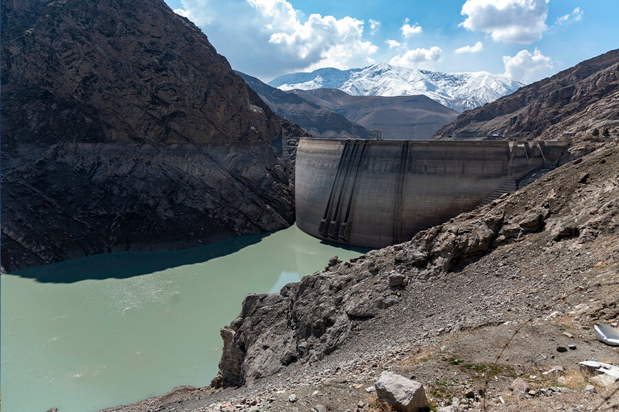 وضعیت شکننده منابع آب کشور با وجود بارشهای اخیر/ مخازن سدها تنها ۳۵ درصد پر است / منابع آب , خشکسالی , سدها , بارشها , مدیریت آب