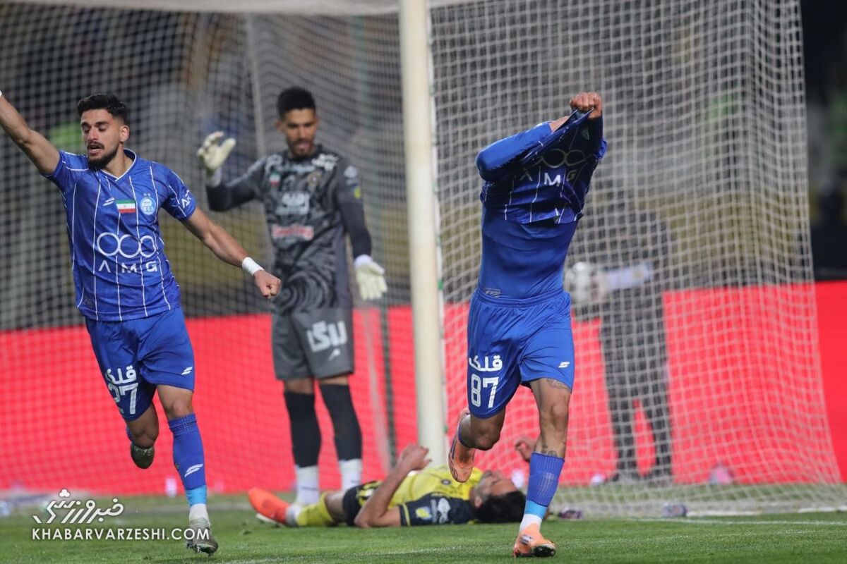 اسماعیل قلیزاده با گل سهامتیازی به استقلال پیروزی بخشید / اسماعیل قلیزاده , استقلال تهران , فوتبال ایران , لیگ برتر , اینستاگرام