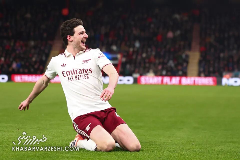 آرسنال با پیروزی ۳-۲ مقابل بورنموث صدرنشینی لیگ برتر انگلیس را حفظ کرد / آرسنال , لیگ برتر انگلیس , بورنموث , دکلان رایس , گابریل ماگالاش