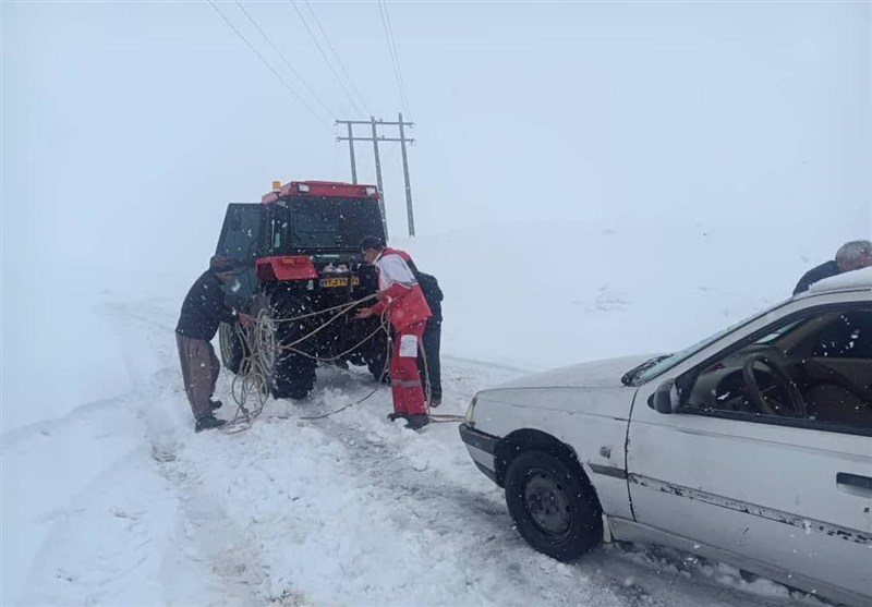 کولاک شدید محورهای کوهستانی زنجان را فراگرفت / اخبار زنجان - اخبار استانها