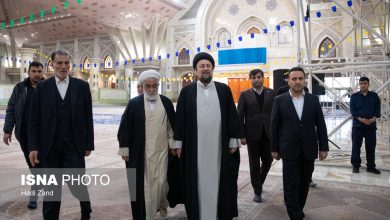 تجدید بیعت گزینشگران کشور با آرمانهای امام خمینی (ره) / امام خمینی , گزینشگران , آرمانهای انقلاب , وحدت ملی , مراسم نمادین