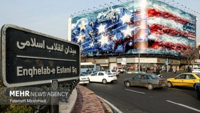 پیام دریافت شد؛ دو روایت اسرائیلی و غربی از دیوارنگاره میدان انقلاب