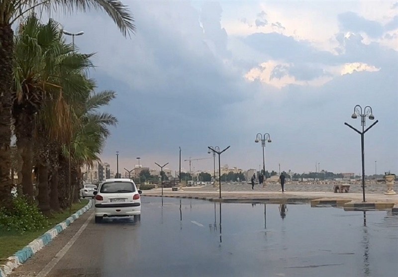 متلاطم شدن سواحل خلیج فارس در استان بوشهر / اخبار بوشهر - اخبار استانها