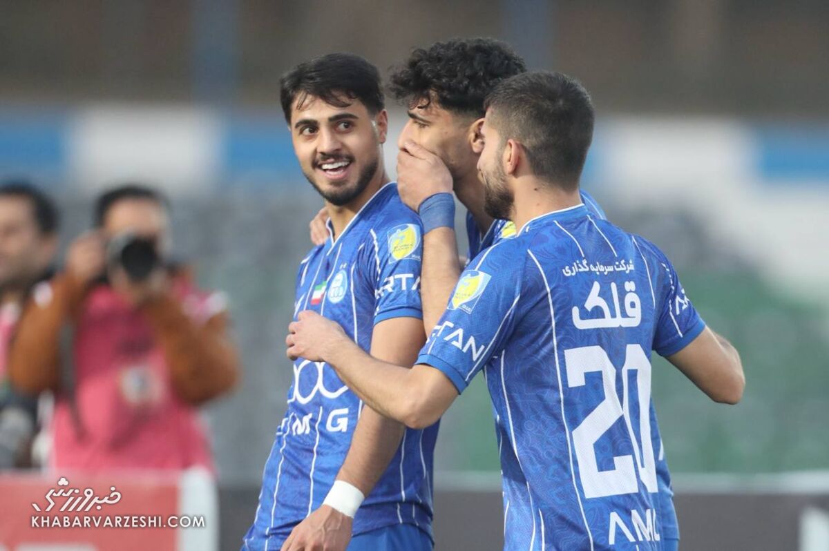 شکست استقلال در یزد و ضعف مهاجمان آبیپوش / استقلال تهران , سعید سحرخیزان , محمدرضا آزادی , ریکاردو ساپینتو , استقلال خوزستان