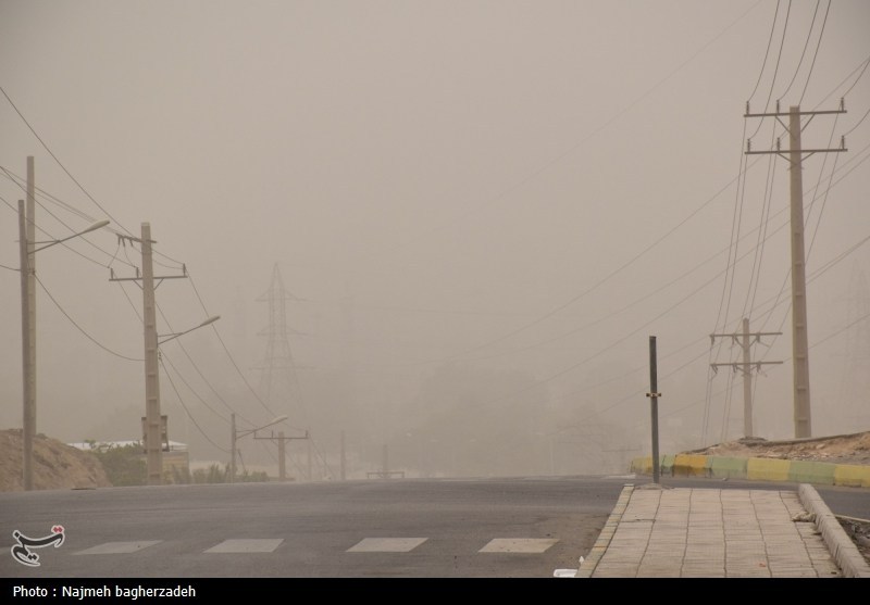 گرد و خاک شدید در جزایر هرمزگان؛ چگونه از سلامت خود محافظت کنیم؟ / اخبار جزایر خلیج فارس - اخبار استانها
