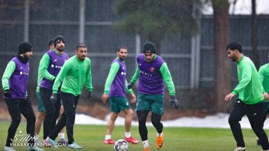 پرسپولیس با تمرین تاکتیکی در هوای بارانی آماده نیمفصل دوم میشود / پرسپولیس , لیگ برتر , تمرین تاکتیکی , نیمفصل دوم , فوتبال ایران