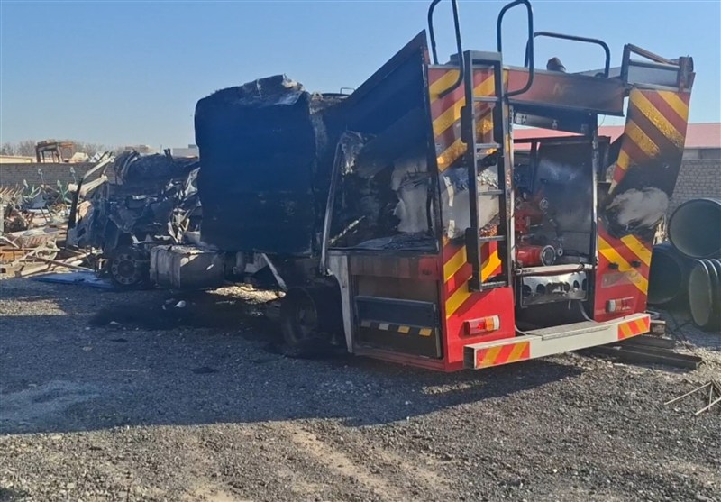 خودروهای آتشنشانی باغستان در کام آتش خشم خرابکاران نابود شد+فیلم / اخبار استان تهران - اخبار استانها