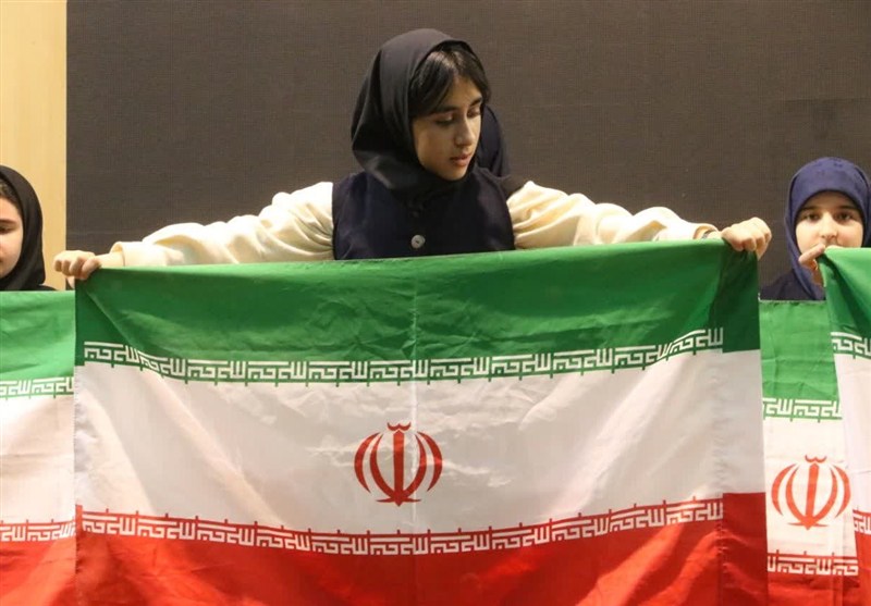 طنین «ایرانمهر» در همدان؛ جشن پاسداشت شعر و هویت ایرانی+فیلم / اخبار همدان - اخبار استانها