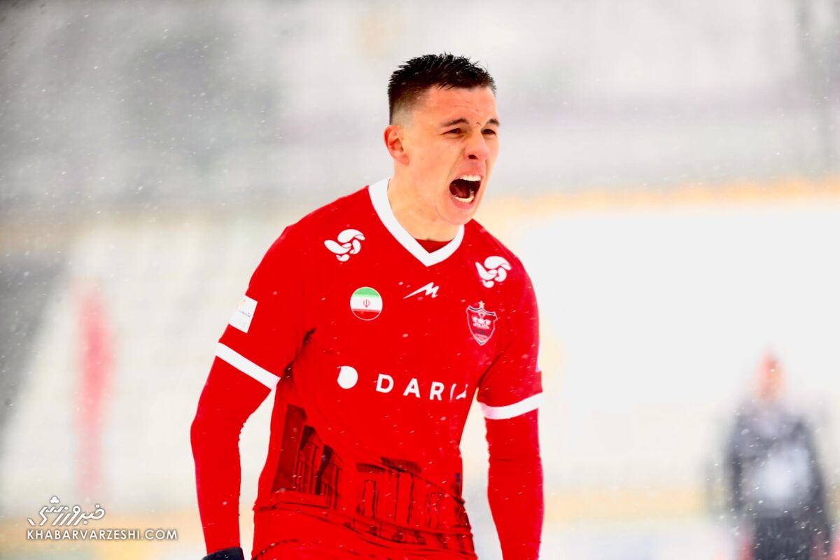 جزئیات قرارداد ایگور سرگیف با پرسپولیس فاش شد / پرسپولیس , ایگور سرگیف , لیگ برتر فوتبال ایران , انتقال بازیکن , فوتبال ازبکستان