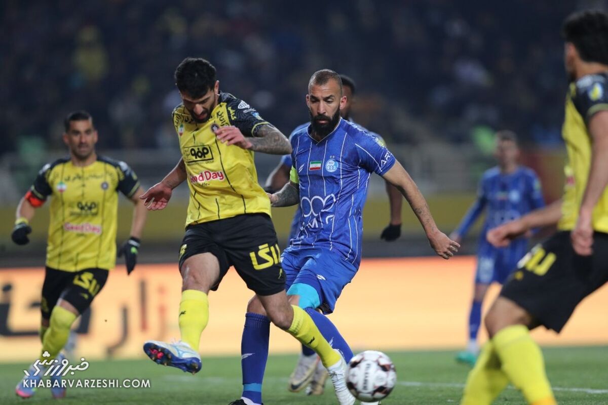 پیروزی پرگل استقلال برابر سپاهان در دیدار حساس لیگ برتر / لیگ برتر , استقلال , سپاهان , ساپینتو , فوتبال ایران
