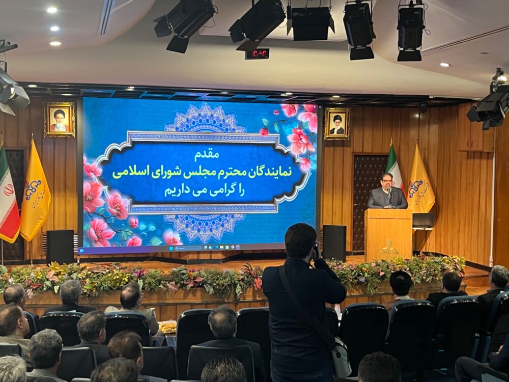 نقش اعتمادسازی در اجرای طرح شرکتهای کارور / , , , ,