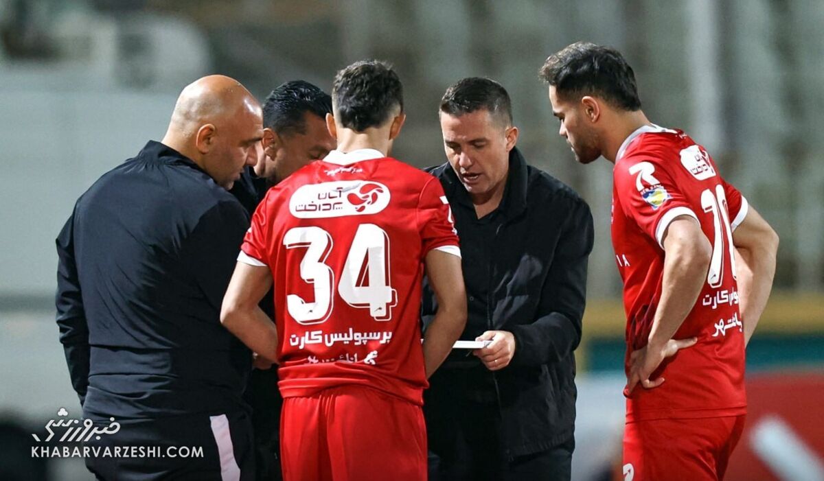 اوسمار ویرا: لیست پرسپولیس با اصل «دو بازیکن در هر پست» تنظیم میشود / اوسمار ویرا , پرسپولیس , لیست بازیکنان , اخبار پرسپولیس , نقل و انتقالات