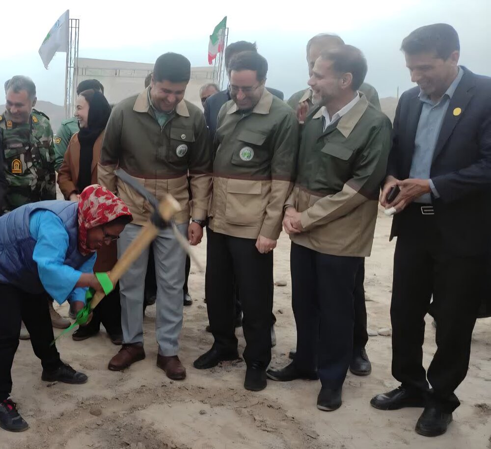 آغاز عملیات اجرایی نیروگاه خورشیدی تهرود بم؛ الگویی برای معیشت پایدار / انرژی خورشیدی , بم , توسعه پایدار , منابع طبیعی , UNDP