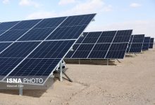 افتتاح دو نیروگاه خورشیدی با ظرفیتهای مختلف در قم؛ گامی در جهت اقتصاد مقاومتی / نیروگاه خورشیدی , قم , اقتصاد مقاومتی , سازمان امور اراضی , انرژی پاک