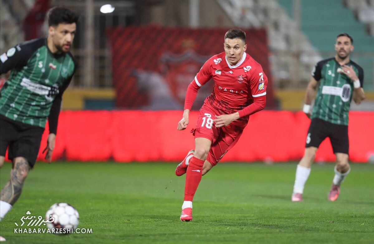 سرگیف ناجی پرسپولیس شد؛ تکگل دقیقه پایانی در برابر خیبر / ایگور سرگیف , پرسپولیس , خیبر , لیگ برتر , گلزنی