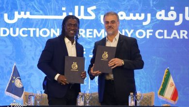 جدایی زودهنگام کلارنس سیدورف از باشگاه استقلال؛ پایان مشاوره جنجالی / استقلال , کلارنس سیدورف , هلدینگ پتروشیمی خلیج فارس , لیگ برتر , مدیریت استقلال