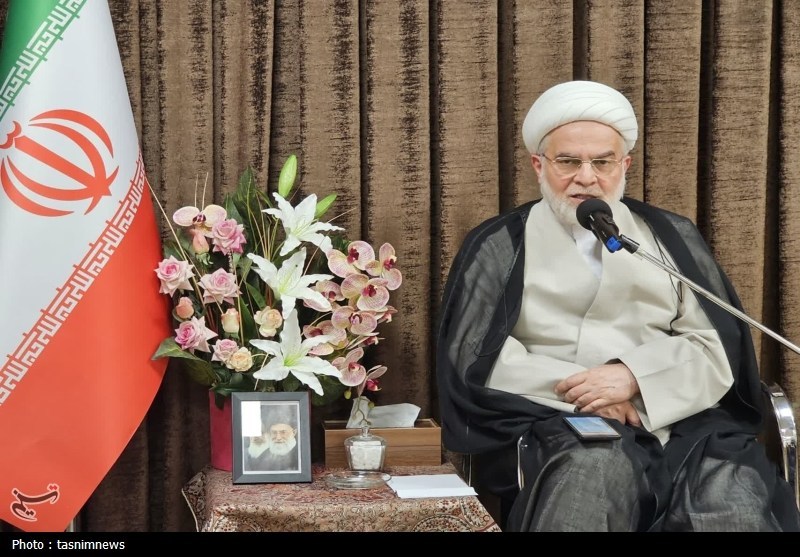 قرآن با قدرت الهی پیش میرود؛ ملت ایران در مسیر مقاومت ایستاده است / اخبار کردستان - اخبار استانها