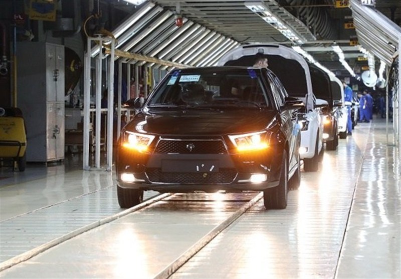 بازدید نمایندگان از ایرانخودرو/ تشکیل کمیته درباره افزایش قیمتها / اخبار سیاسی روز , اخبار مجلس