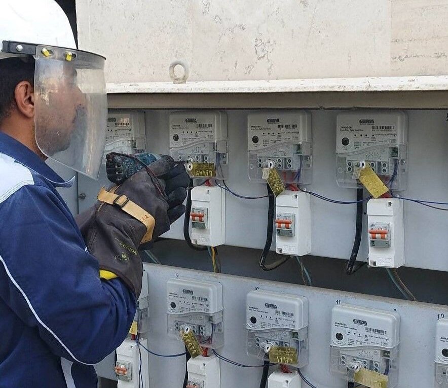 نصب بیش از ۳۰۰ هزار کنتور هوشمند برق در استان تهران / کنتور هوشمند , توزیع برق , استان تهران , مدیریت مصرف , مشترکین پرمصرف