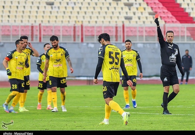 سپاهان یک، خیبر صفر؛ پیروزی یکنیمهای شاگردان نویدکیا مقابل خیبر / اخبار اصفهان - اخبار استانها